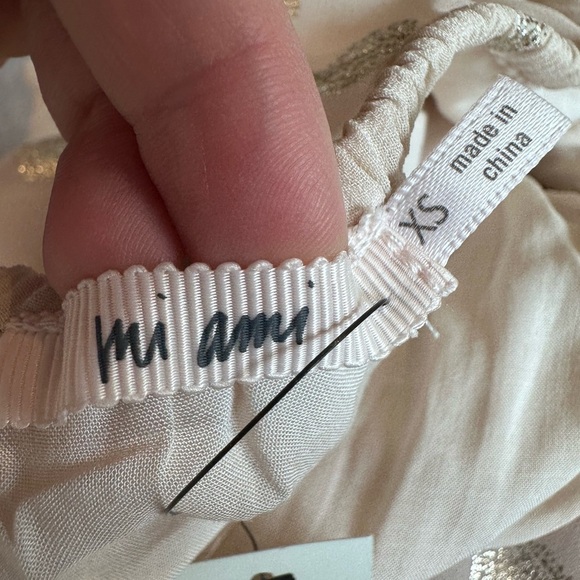 NWT Francesca’s Anett Pink Sparkle Polka Dot Peplum Top XS - Picture 3 of 6